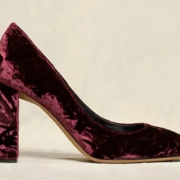 M Gemi 90mm Lustro Heels in Red Crushed Velvet-Size 38 or US 7.5 - Picture 5 of 6